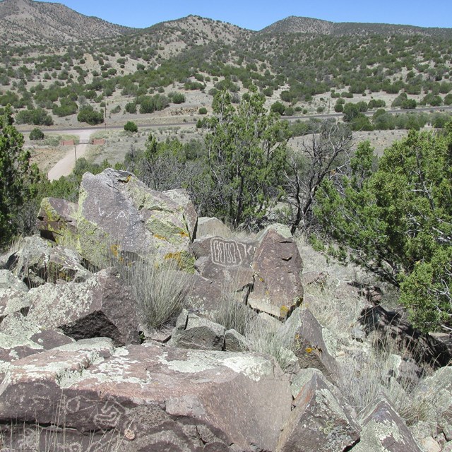 18 Longhorn Loop, Nogal, NM 88341