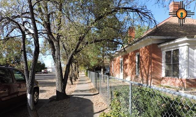 201 Cedar Street, Clayton, NM 88415