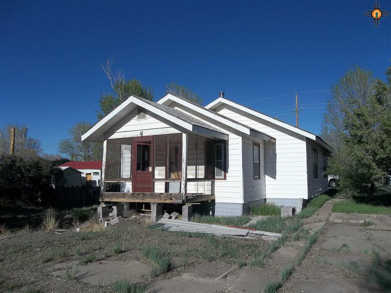 15 S Santa Fe, Capulin, NM 88422