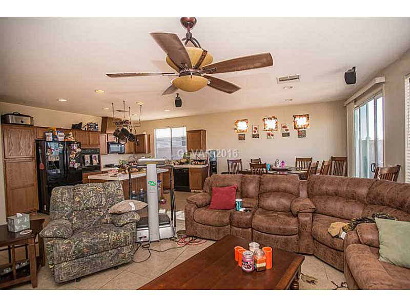948 SAN CARLOS CREEK Lane, Henderson, NV 89002