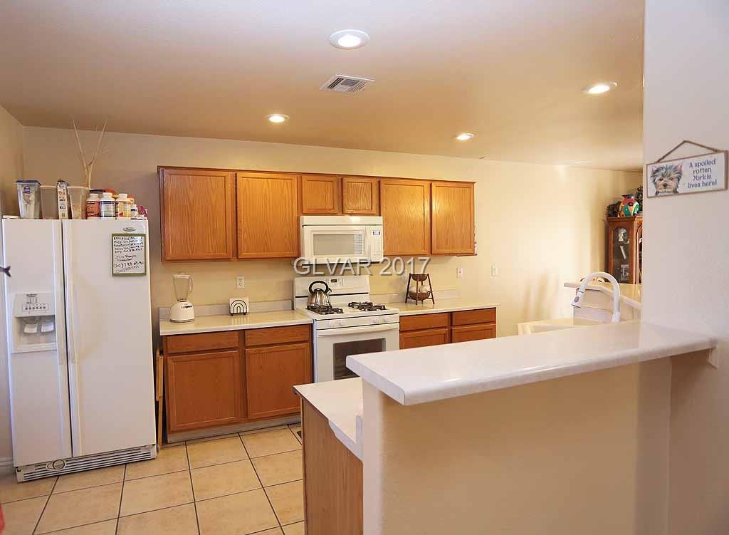 693 OAK FIELD Lane, Henderson, NV 89011