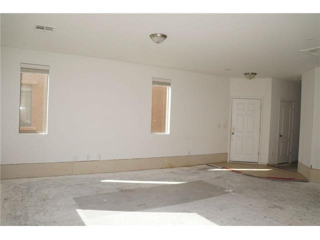 761 Crest Valley PlHenderson, NV, 89011Clark County