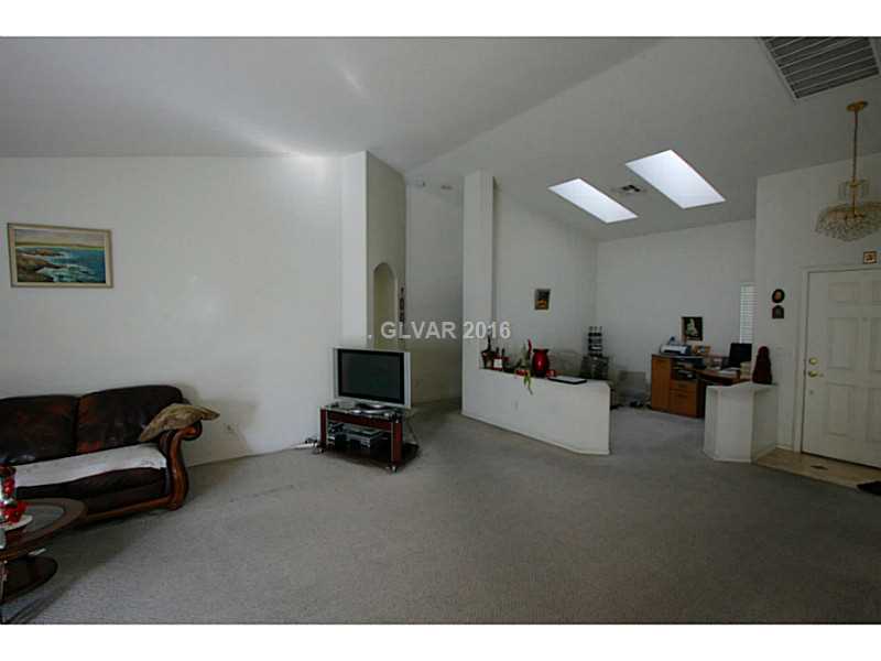 1831 SWALLOW HILL Avenue, Henderson, NV 89012