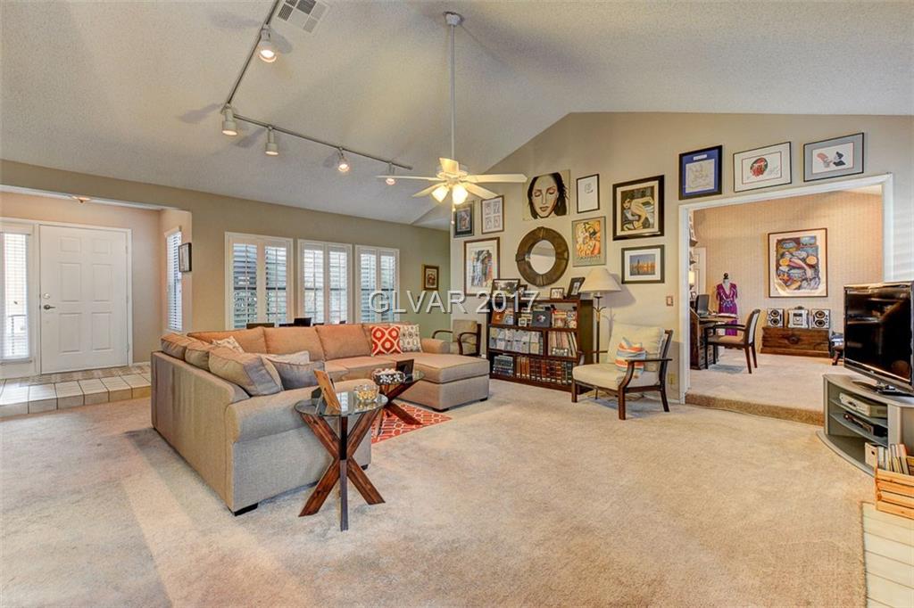 3131 LA MANCHA Way, Las Vegas, NV 89014