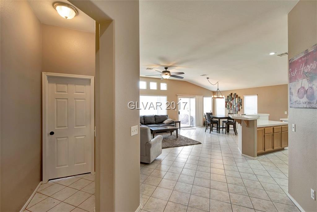 592 COLONIAL CUP Street, Henderson, NV 89015