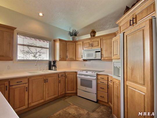 701 Pinnacle Ct, Mesquite, NV 89027