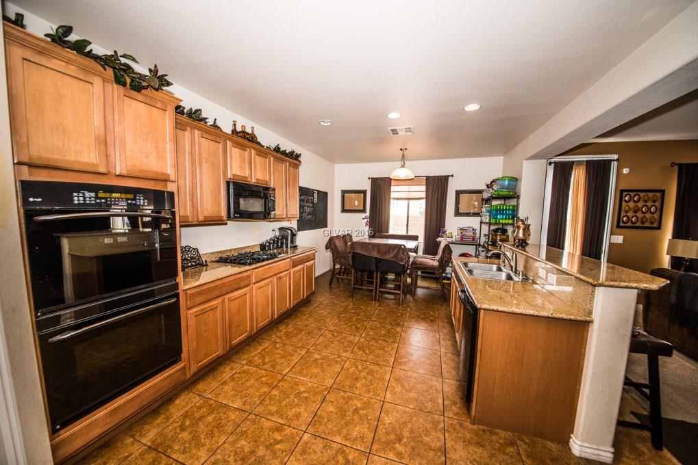 113 PEAK VILLA, North Las Vegas, NV 89031