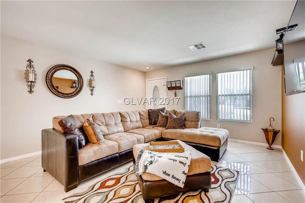 5632 CHAMPAGNE FLOWER Street, North Las Vegas, NV 89031