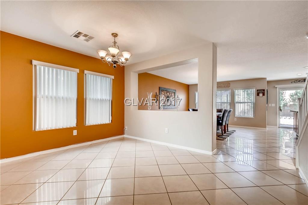 5632 CHAMPAGNE FLOWER Street, North Las Vegas, NV 89031