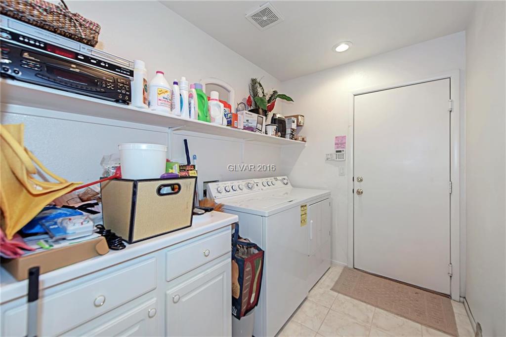 1121 ELLIOT PARK Avenue, North Las Vegas, NV 89032