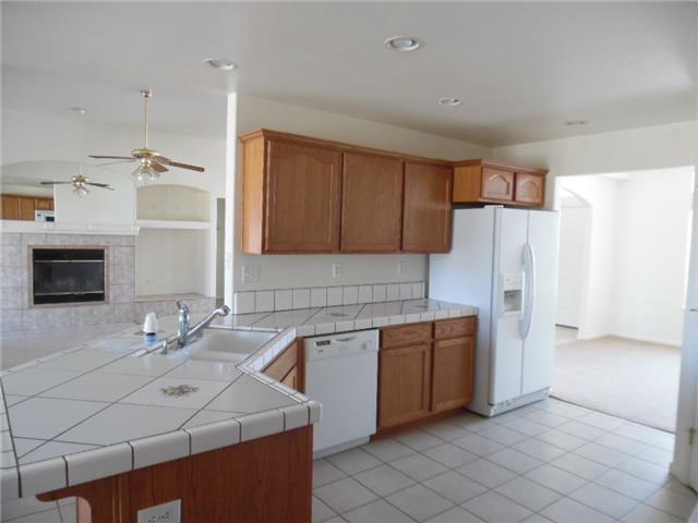 6730 N Glencove AvePahrump, NV, 89060Nye County