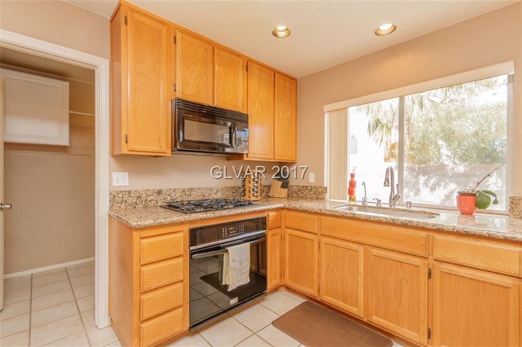 2620 HEARTLAND Avenue, Henderson, NV 89074