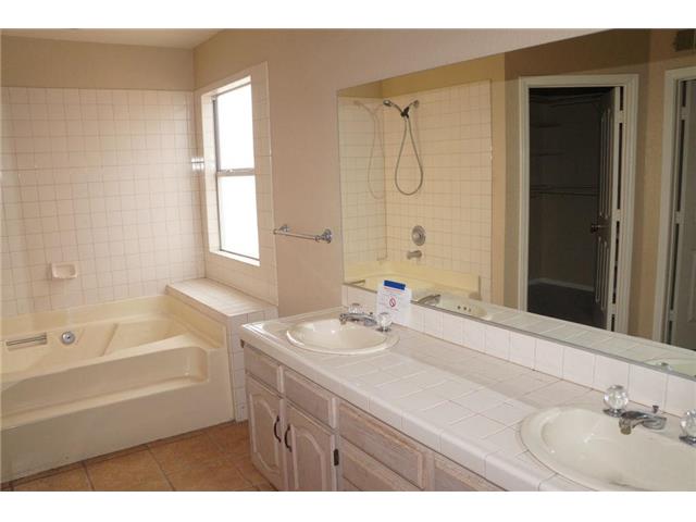 39 Bayridge RdHenderson, NV, 89074Clark County