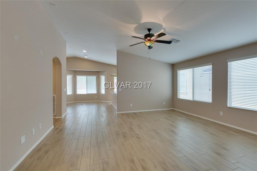 5821 RADIANCE PARK Street, Las Vegas, NV 89081