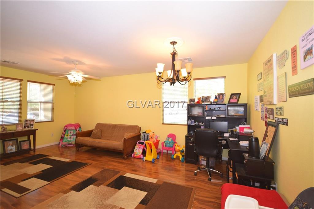 2308 SILVEREYE Drive, North Las Vegas, NV 89084