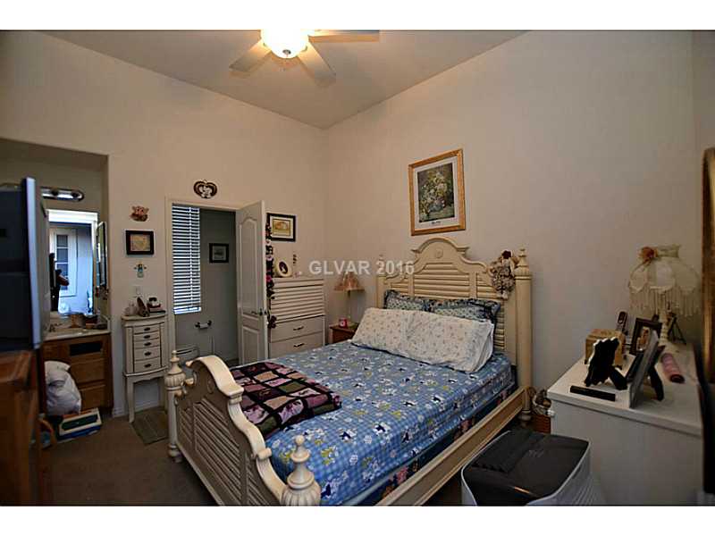 3717 MOONSHINE FALLS Avenue, North Las Vegas, NV 89085