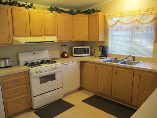 Las Vegas Meadows 55+ Resort Community2900 Valley ViewLas Vegas, NV 89102