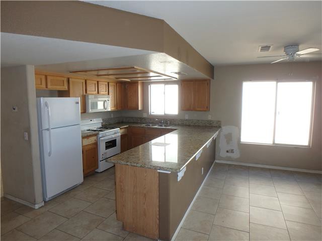 2392 Grannis LnLas Vegas, NV, 89104Clark County