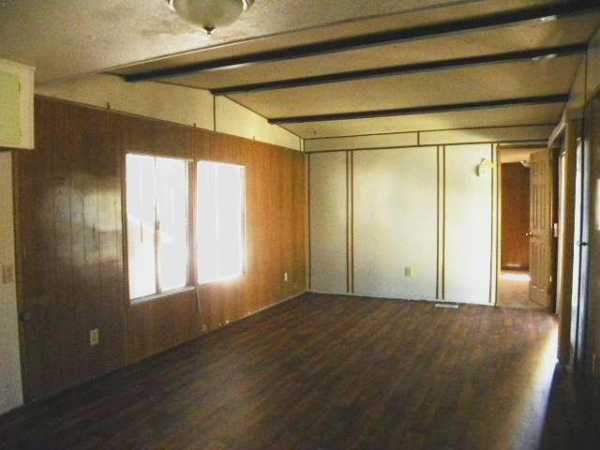Riviera Mobile Home Park 2038 Palm St #132Las Vegas, NV 89104