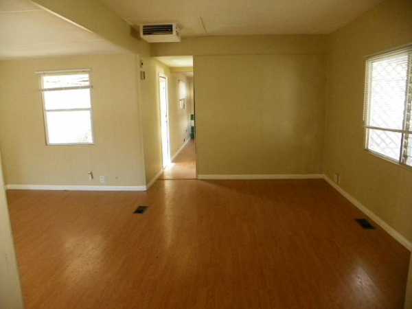 Riviera Mobile Home Park 2038 Palm St #85Las Vegas, NV 89104