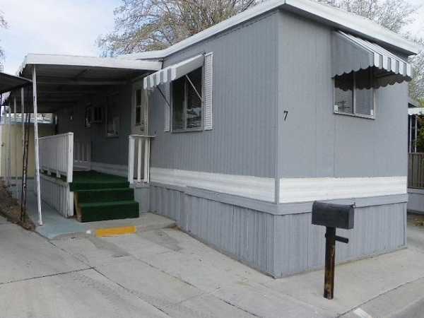 Riviera Mobile Home Park 2038 Palm St #7Las Vegas, NV 89104