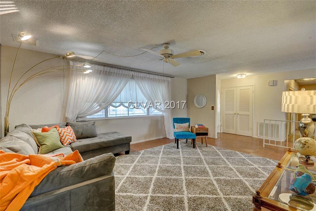 1620 STONEHAVEN Drive, Las Vegas, NV 89108