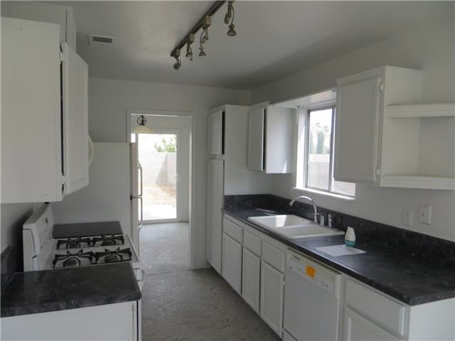 1508 Lilac BreezeLas Vegas, NV, 89108Clark County