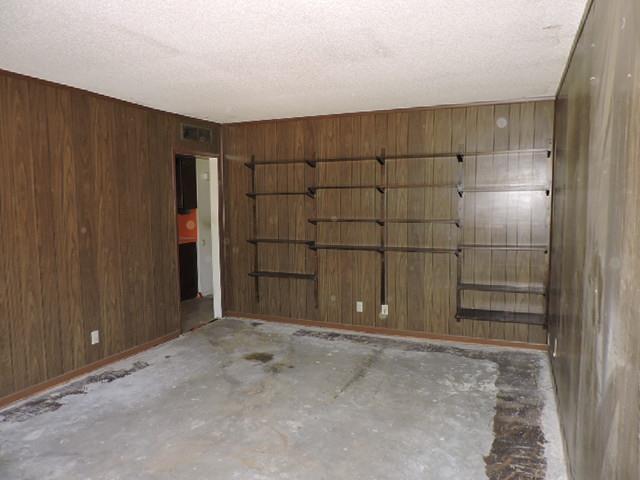 4921 Elmhurst LaneLas Vegas, NV, 89108Clark County
