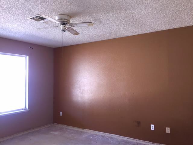 6444 Peartree RdLas Vegas, NV, 89108Clark County