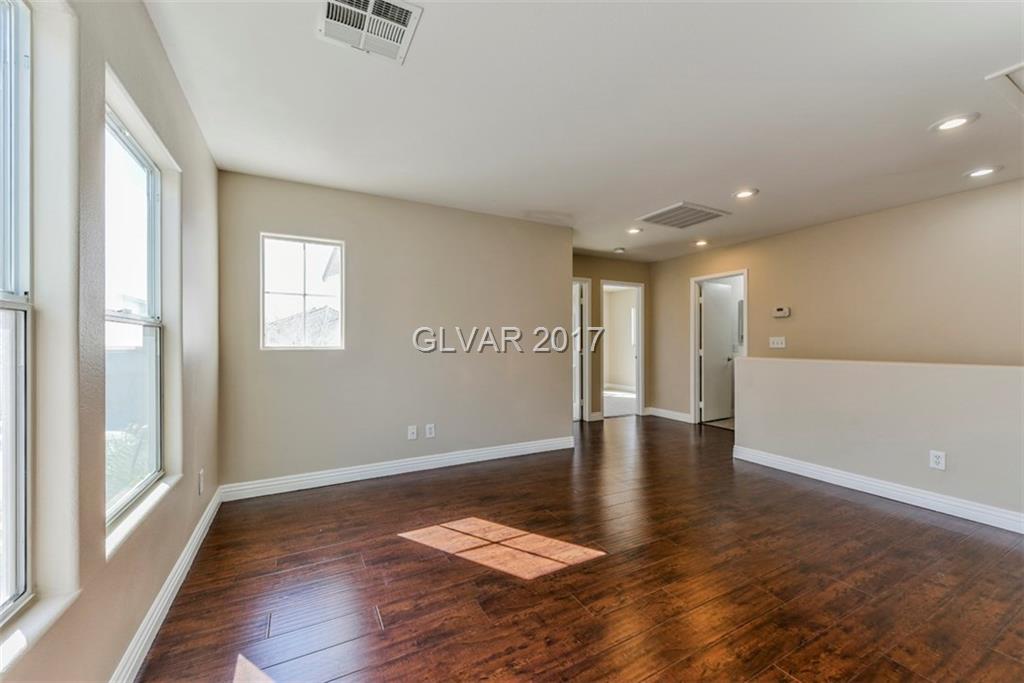 7452 AARDVARK WALKS Street, Las Vegas, NV 89113