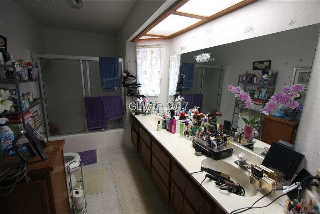 8637 TRAFALGAR Drive, Las Vegas, NV 89117