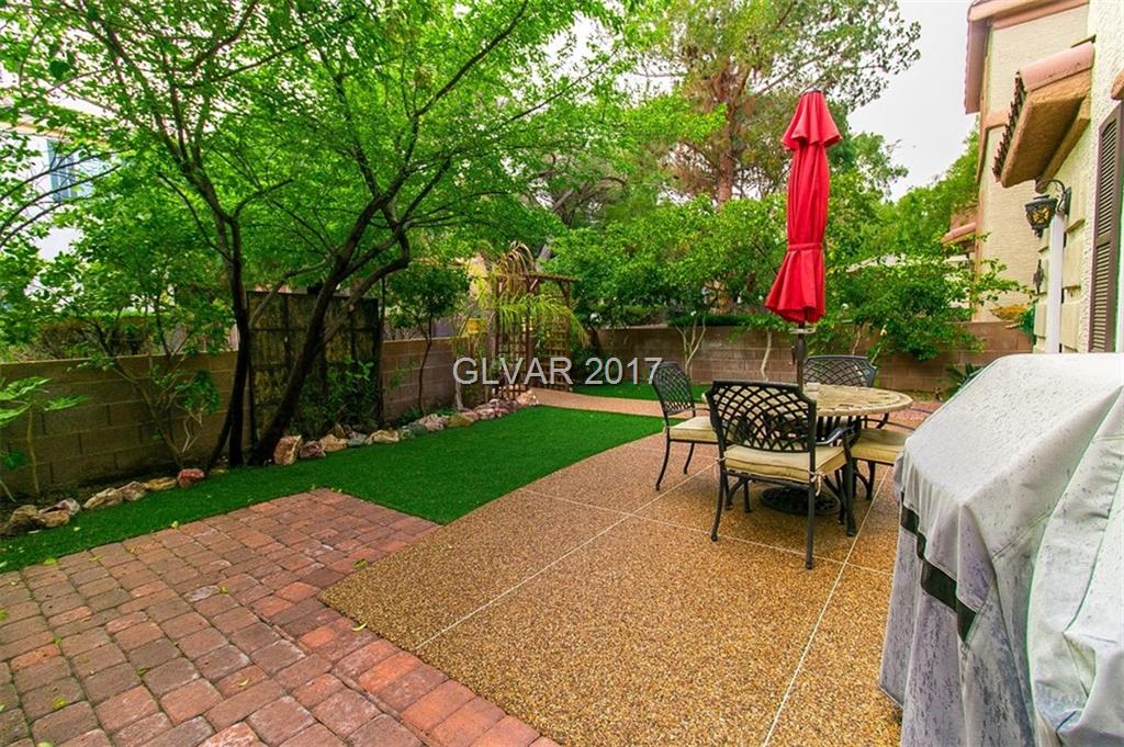 9913 VIA TORO Avenue, Las Vegas, NV 89117