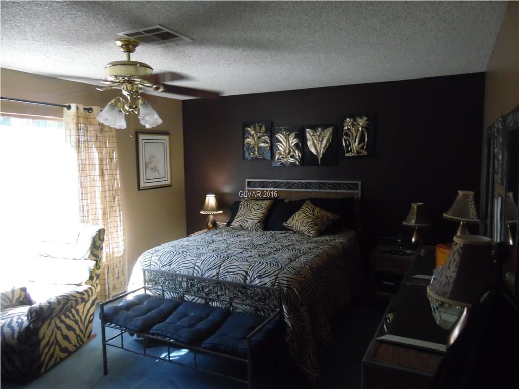 6335 LA PALMA Parkway, Las Vegas, NV 89118