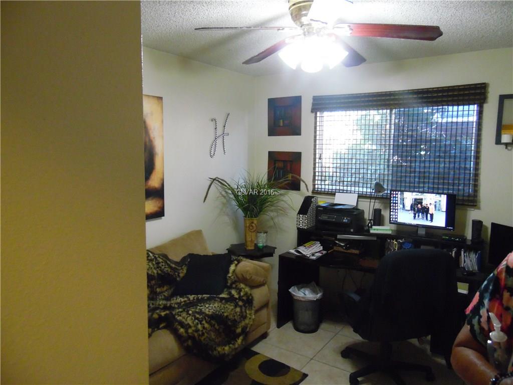 6335 LA PALMA Parkway, Las Vegas, NV 89118