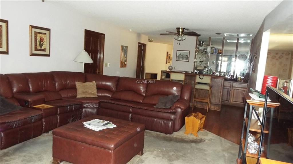 1844 CANTERBURY Drive, Las Vegas, NV 89119