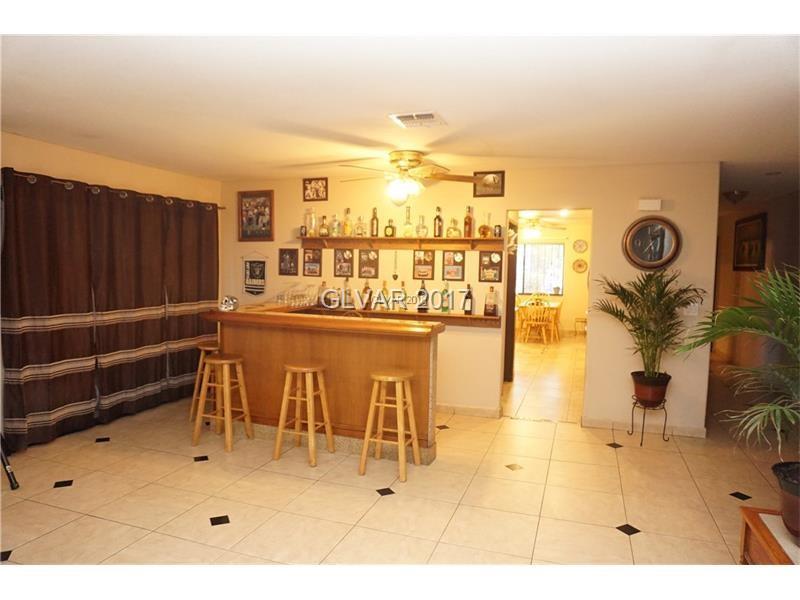 2832 CASA MIA Lane, Las Vegas, NV 89121