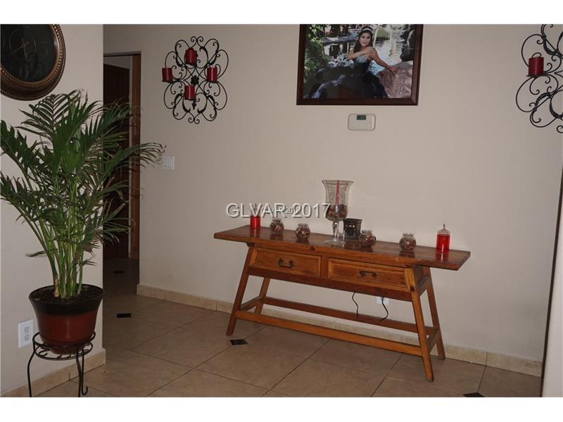 2832 CASA MIA Lane, Las Vegas, NV 89121