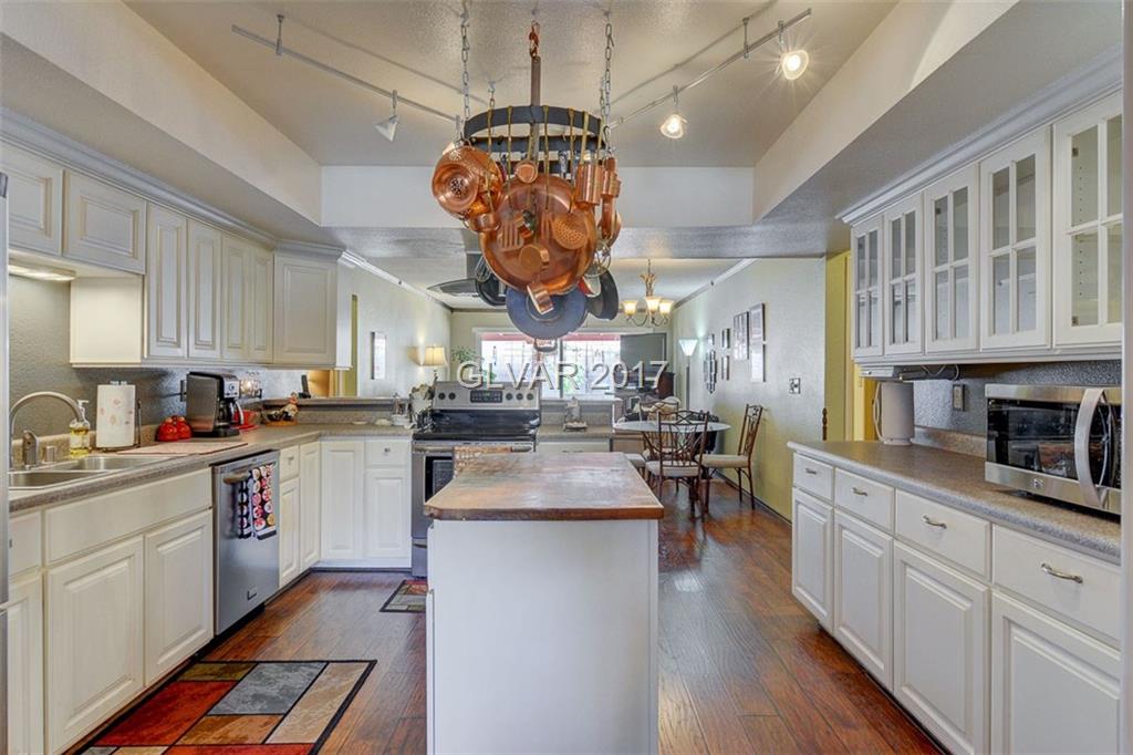 3143 SWALLOW Lane, Las Vegas, NV 89121