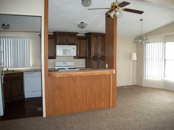 Casa Del Sol Mobile Home Community4800 Vegas Valley DrLas Vegas, NV 89121