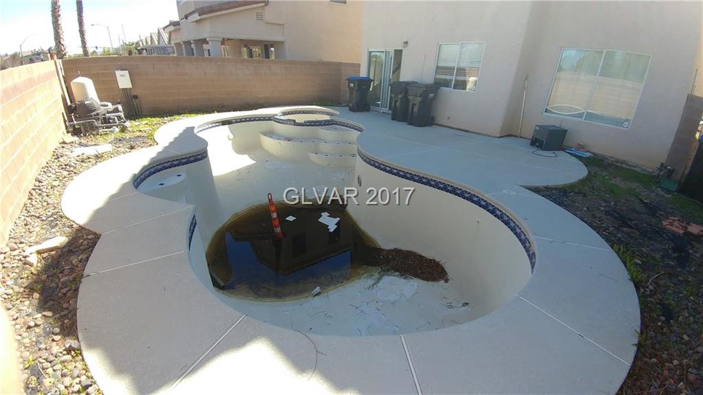 1136 SILVER STONE Way, Las Vegas, NV 89123