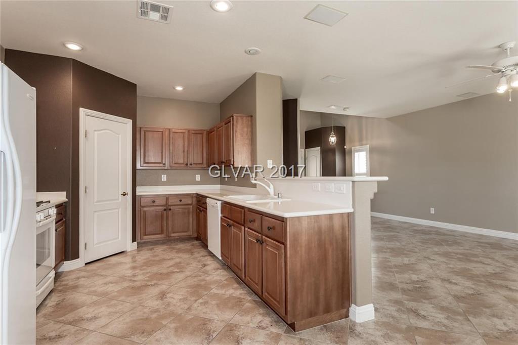 8825 RED FOX Drive, Las Vegas, NV 89123