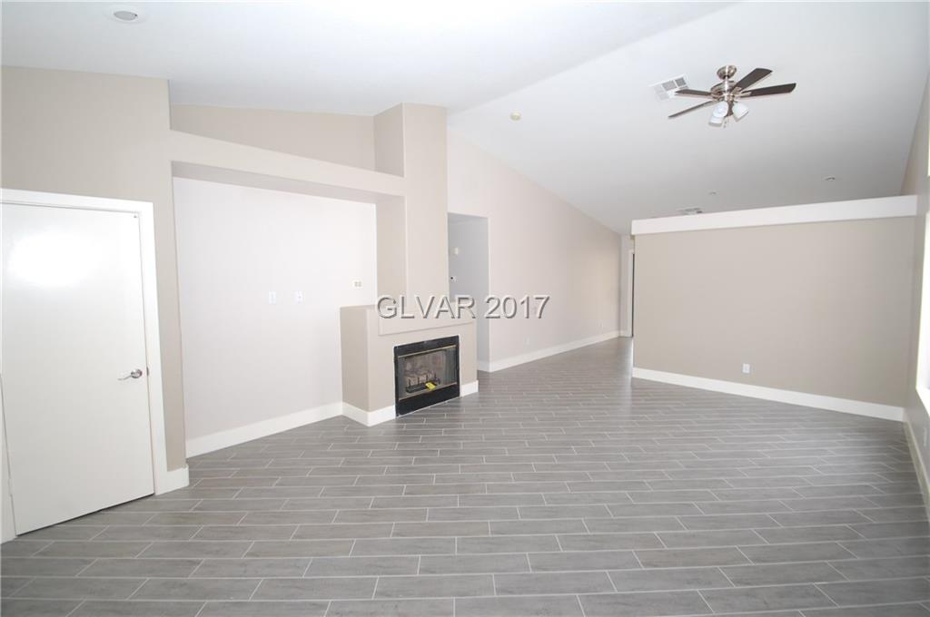 9423 LAKE CREEK Street, Las Vegas, NV 89123