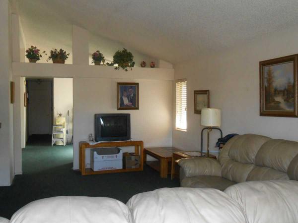Tropicana Palms Manufactured Home Community6420 E Tropicana #196Las Vegas, NV 89128