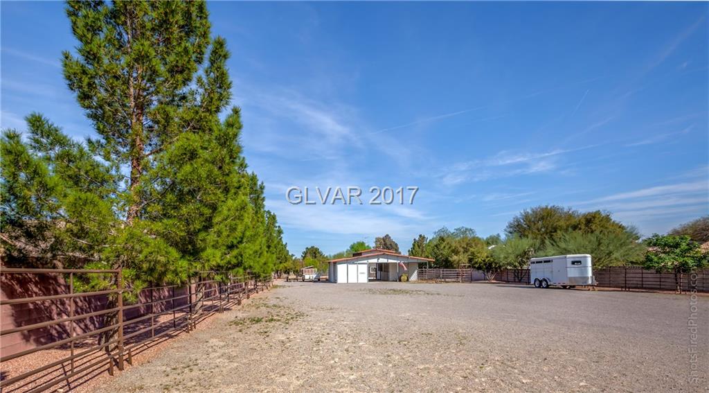 4565 DAPPLE GRAY Road, Las Vegas, NV 89129