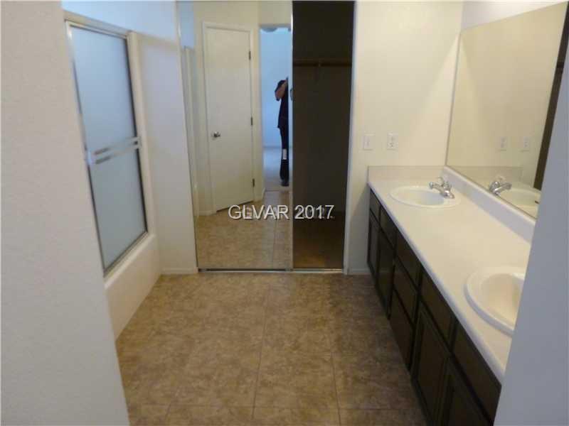 3913 NARROW CANYON Street, Las Vegas, NV 89129