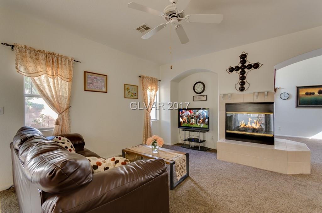 8324 VALLEYBREEZE Avenue, Las Vegas, NV 89129