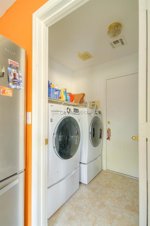6340 MONARCH CREEK Street, Las Vegas, NV 89130