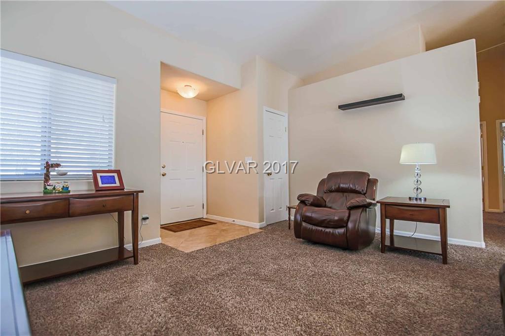 8103 CHESTNUT GLEN Avenue, Las Vegas, NV 89131