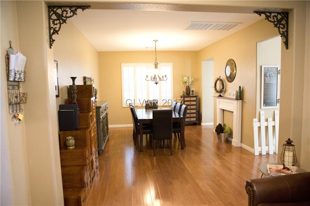 8007 MAPLE PARK Street, Las Vegas, NV 89131