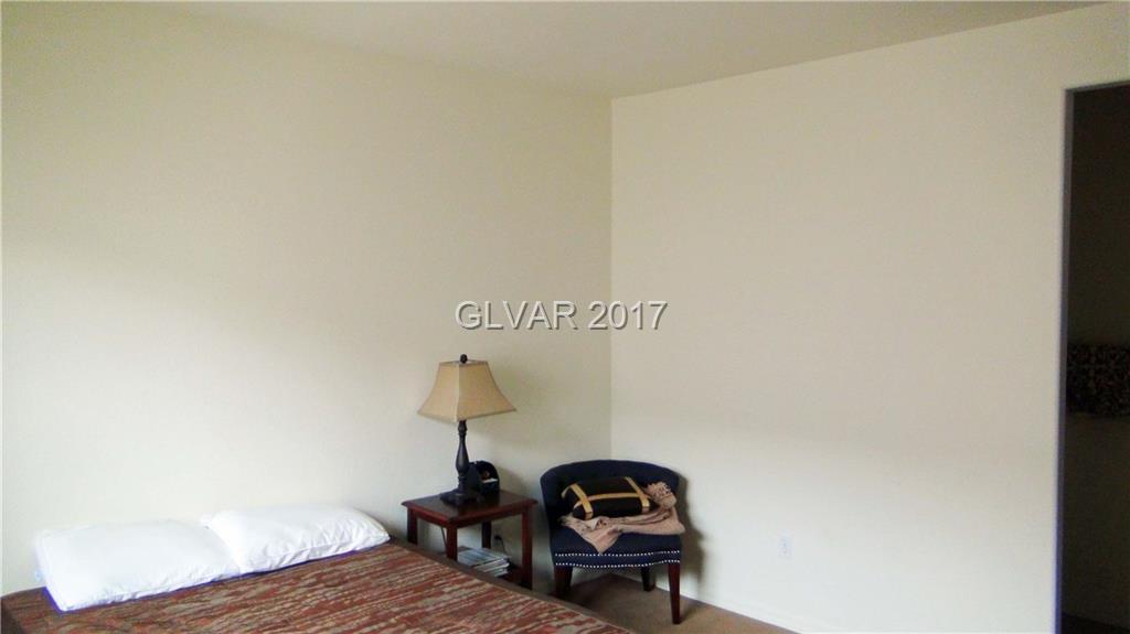 11478 OGDEN MILLS Drive, Las Vegas, NV 89135